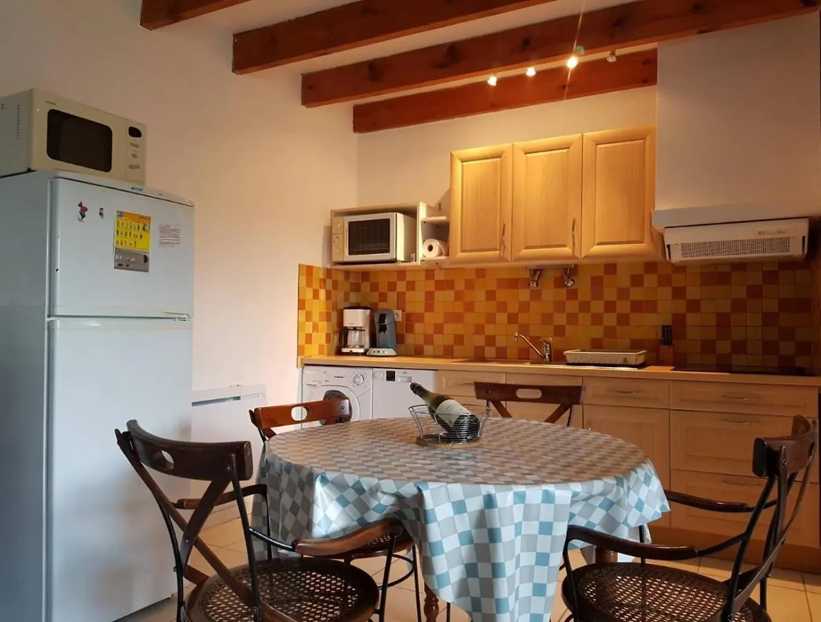 Le Domaine De Keryargon - 2 Gites 3 Et 5 Personnes Belz 0*,